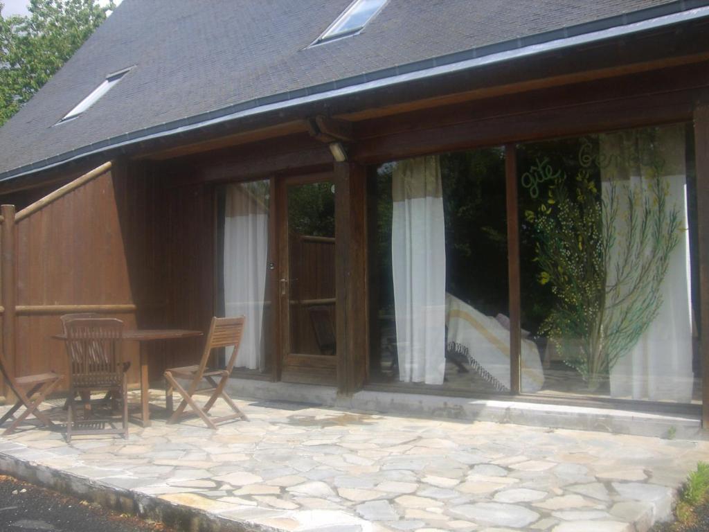 Gites De La Ferme Auberge De Mesauboin Bille ห้อง รูปภาพ