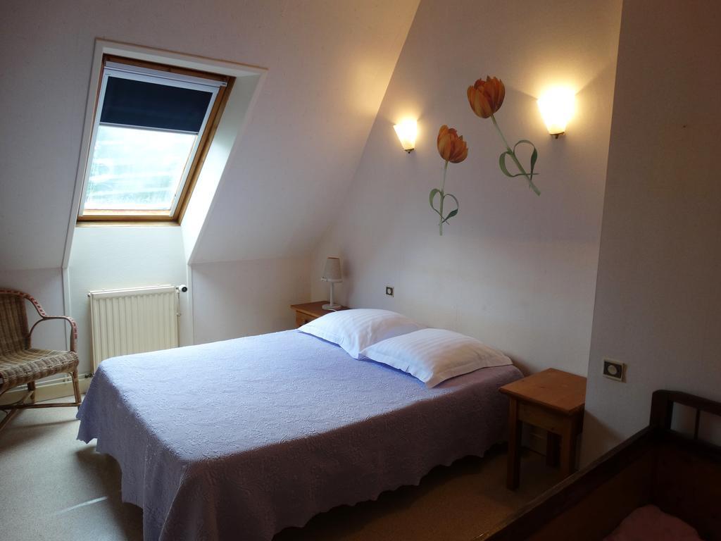 Gites De La Ferme Auberge De Mesauboin Bille ภายนอก รูปภาพ